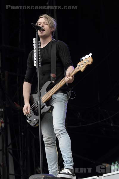 SIMPLE PLAN - 2011-08-28 - SAINT CLOUD - Domaine National - Grande Scene - 